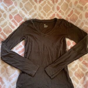 Women's Long Sleeve V-Neck Top - Brown